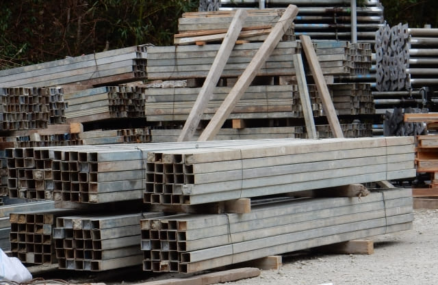 角パイプ製造方法の全て｜電縫・ロール・プレス成形を徹底比較